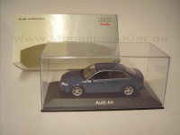 Minichamps Audi A4 3.2 Quattro Linousine 2004 Industriemodell blau 1:43