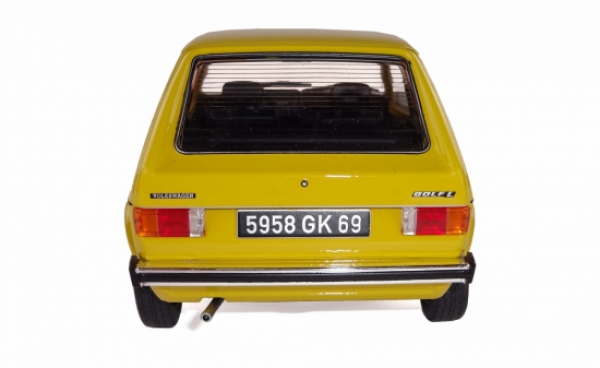 Solido VW Golf I CL 1983 gelb 1:18 - 421183840 - S1800201
