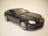 Maisto Mercedes-Benz SLR McLaren schwarz 1:18