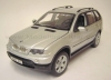 Welly BMW X5 4.4i silber 1:18