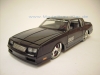 Maisto 1986 Chevrolet Monte Carlo SS schwarz 1:24