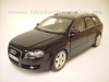 Minichamps Audi A4 3.2 Quattro Avant 2004 Industriemodell schwarz 1:18
