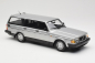 Preview: Minichamps 155171416 VOLVO 240 GL Break 1986 silber 1:18 limitiert 1/414 Modellauto