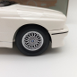Preview: Minichamps BMW M3 E30 1987 weiss 1:18 modelcar