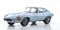 Preview: Kyosho 08954SBL Jaguar E-Type RHD 1961 silber-blau-metallic 1:18 Modellauto