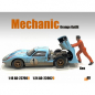 Preview: American Diorama 23902o Figur Mechaniker Ken orange 1:24 limitiert 1/1000