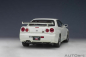 Preview: AUTOart NISSAN SKYLINE GT-R R34 2001 V-Spec II weiss 1:18 77406 Modellauto