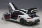 Preview: AUTOart PORSCHE 911 991.2 GT2 RS 2017 Weissach Package Racing white 1:18 78171