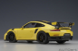 Preview: AUTOart PORSCHE 911 991.2 GT2 RS 2017 Weissach Package Racing yellow 1:18 78172