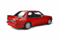Preview: GT-Spirit GTS80061 BMW M3 E30 rot 1986 Modellauto 1:8 inkl. Vitrine limitiert