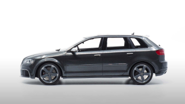 DNA AUDI RS3 8P SPORTBACK 1:18 daytona grau limitiert 1/299 Modellauto