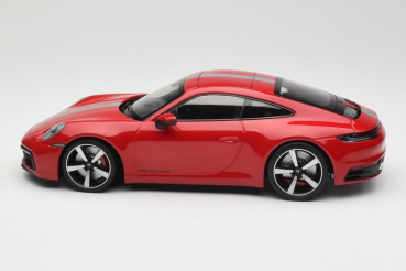 Minichamps PORSCHE 911 992 Carrera 4S Coupe 2019 rot 1:18 Modellauto
