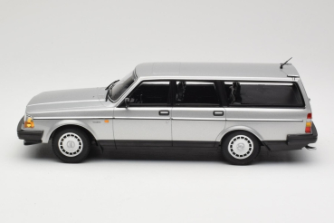 Minichamps 155171416 VOLVO 240 GL Break 1986 silber 1:18 limitiert 1/414 Modellauto