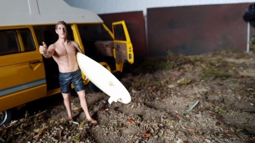 American Diorama 77442 Surfer 2017 - Jay 1/1000 1:18