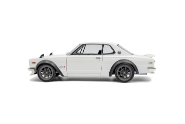 Nissan Skyline (C10) Hakosuka white 1:18 Solido 421186482 Modelcar