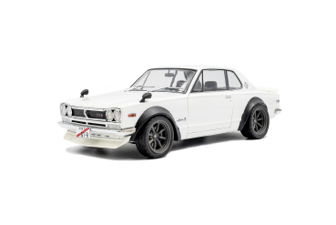 Nissan Skyline (C10) Hakosuka white 1:18 Solido 421186482 Modelcar