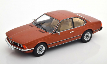 MCG BMW 633 CSI 6er E24 1976 braun metallic 1:18 Modellauto 18165