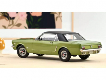 Norev 182803 Ford Mustang Coupe 1965 green metallic 1:18 Modelcar limited edition 1/200