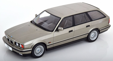 MCG BMW Touring 5er E34 1991 grau metallic 1:18 Modellauto 18330