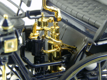 Norev 183700 Daimler Motorkutsche 1886 dunkelblau Mercedes 1:18 Oldtimer Modellauto