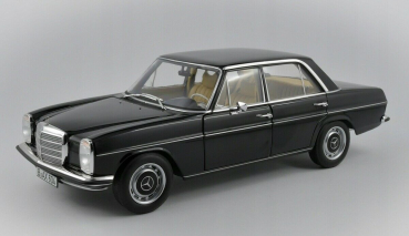 Norev 183775 Mercedes-Benz 200 /8 Strich Acht 1973 W115 schwarz 1:18 1/1000 limitiert Oldtimer Modellauto