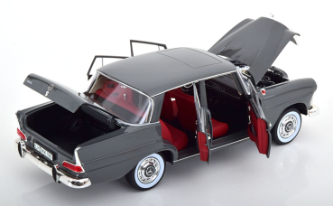 Norev 183798 Mercedes 190D Universal W110 1964 grau 1:18 limitiert 1/500 Modellauto