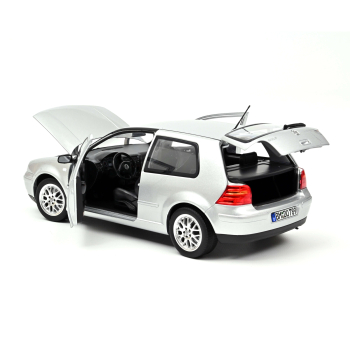 Norev 188570 Volkswagen Golf IV 4 GTI 1998 silver 1:18 Modellauto VW