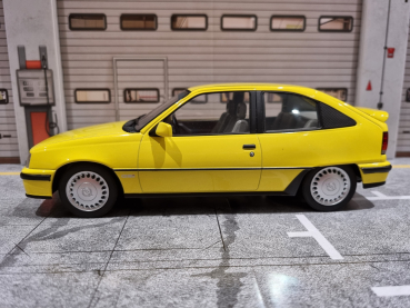 Norev Opel Kadett E GSI 1987 gelb 1:18 limited 1/500 Modellauto