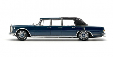 CMC M-205 Mercedes-Benz 600 Pullman W100 1966 Modellauto 6-Türer Soft-Top limitiert 1/600