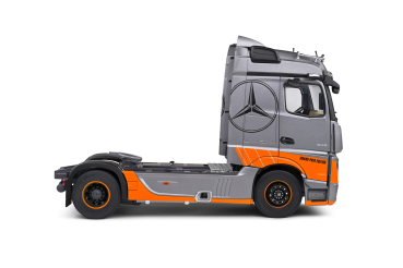 Mercedes-Benz Actros L Grand Prix Edition 2019 grey 1:24 Solido 421240200 Modelcar