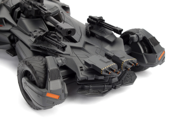 Jadatoys 253215000 Batman Justice League Batmobile 1:24 mit Figuren Modellauto