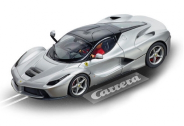 Carrera DIGITAL 132 LaFerrrari silber alu 1:32 - 30748