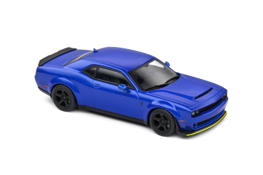 Dodge Challenger SRT blue 2018 1:43 modelcar Solido 421438010