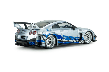 Preview: Nissan GTR35 2020 silber 1:43 Modellauto Solido 421438331