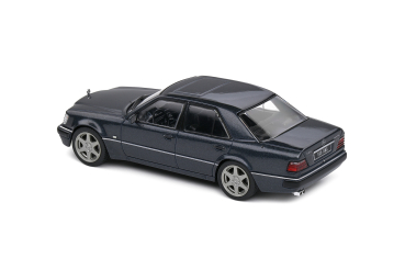 Mercedes-Benz (W124) E60 AMG Schwarz Metal 1994 1:43 Modellauto Solido 421437370
