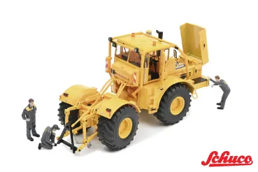 Kirovets K700 with figurines yellow 1:32 Schuco 450784600 modelcar