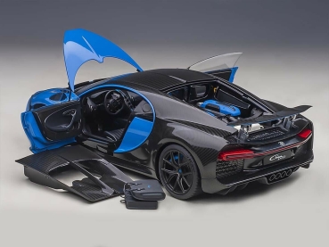 AUTOart BUGATTI Chiron Sport 2019 french racing blue / carbon 1:18 70997