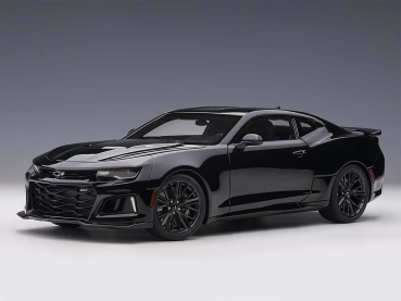 AutoArt 71207 CHEVROLET Camaro ZL1 2017 schwarz 1:18 Modellauto