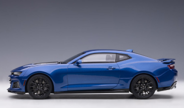 AutoArt 71209 CHEVROLET Camaro ZL1 2017 blau 1:18 Modellauto