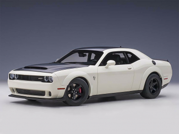 AUTOart 71746 Dodge Challenger SRT Demon Knuckle White with Satin Black 2018 1:18 Modellauto
