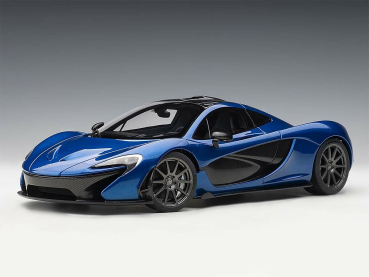AUTOart 76061 McLaren P1 2013 azure blue / black 1:18 Modellauto