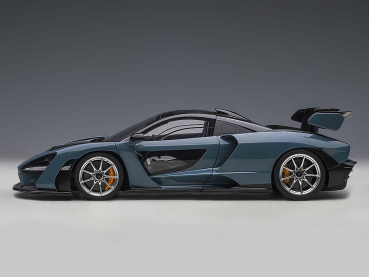 AUTOart 76077 McLaren Senna 2018 vision victory / grey 1:18 Modellauto