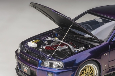 AUTOart NISSAN SKYLINE GT-R R34 2002 V-Spec II midnight purple 1:18 77403 Modellauto