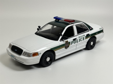 Ford Crown Victoria Duluth police interceptor Fargo TV Serie 1:24 Modellauto Greenlight 84153