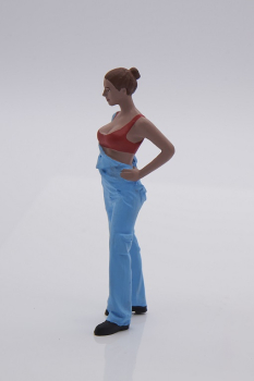 Atlantic 1:18 Figurine Debbie with dungarees for Model Diorama