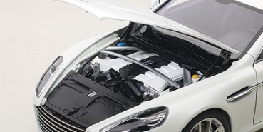 AUTOart ASTON MARTIN RAPIDE S 2015 STRATUS WEISS 1:18 70256