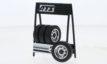 IXO ATS Cup Radsatz (4 Felgen mit Reifen) 33mm mit Reifenregal 1:18 Diorama