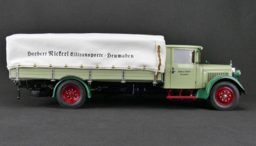 CMC Mercedes-Benz LO 2750 LKW mit Planenaufbau, 1933-1936 1:18 M-170