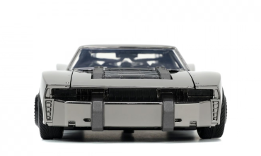 Preview: Batman Batmobile 2022 Comic Con schwarz 1:24 Modellauto Jadatoys 253215012