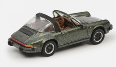 Preview: Porsche 911 Carrera 3.2 green 1:87 Schuco 452670300 modelcar